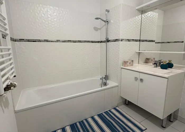 Andersilene 800 M Du Centre Διαμέρισμα